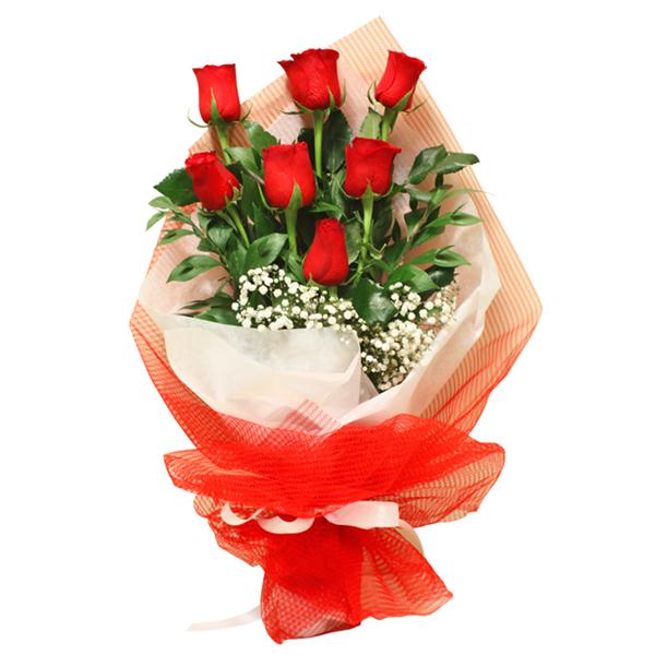 7 Rot Rosen Strauß